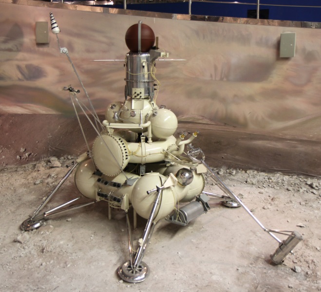Luna 16 replica